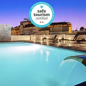 One Shot Conde Torrejon Hotell