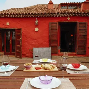 https://casa-begonia.in-canary-islands.com