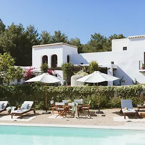 https://finca-the-yard.balearic-islands.net
