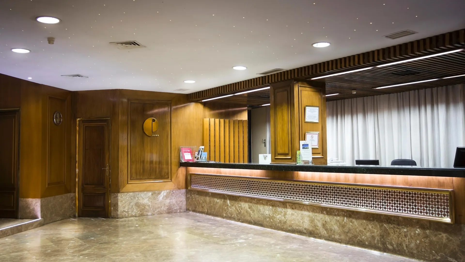 Hotel Pasarela Sevilla