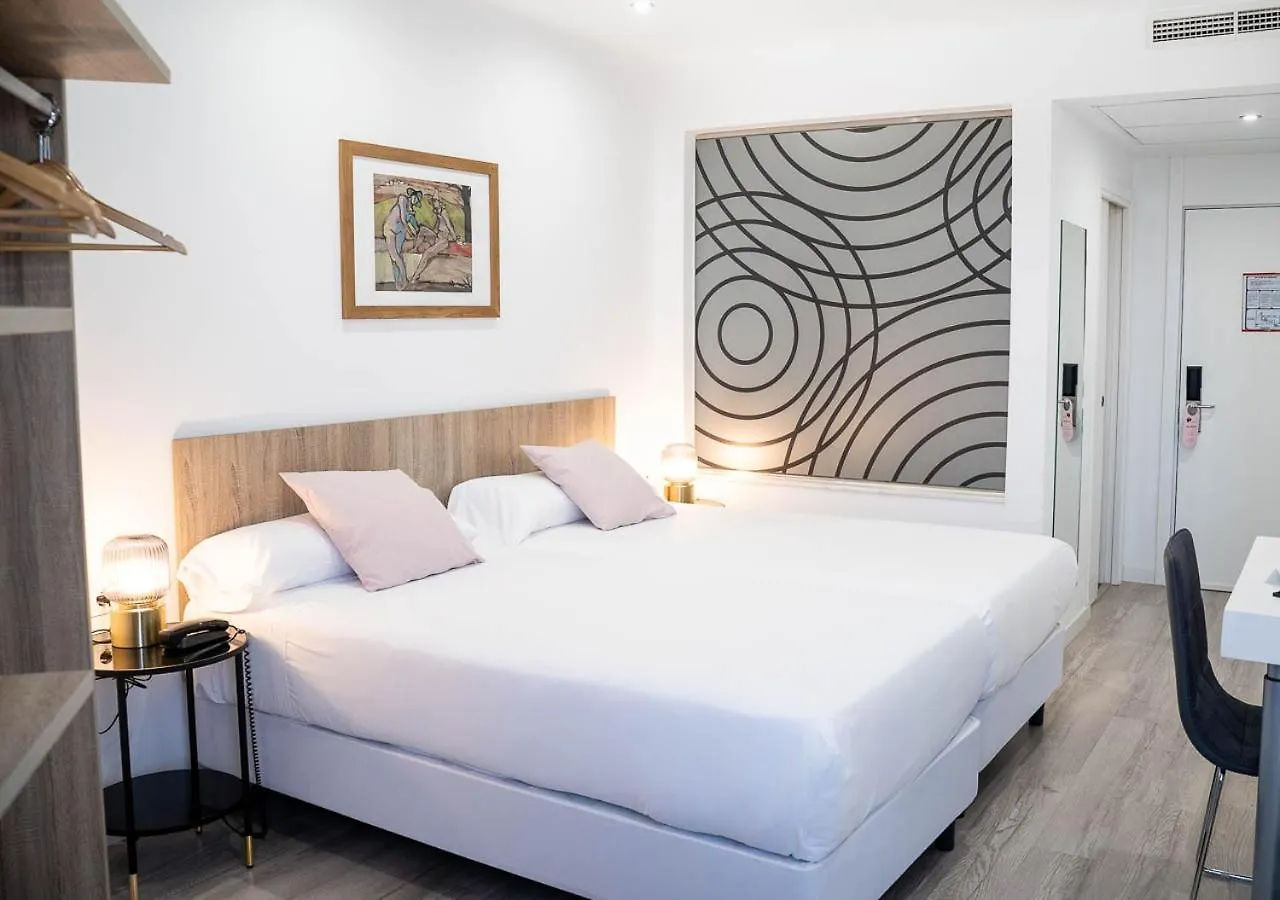 Hotel Pasarela Sevilla